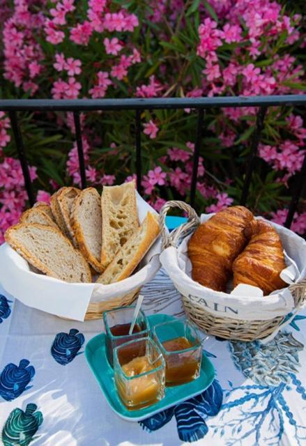 Villa Bleue - Les Pins Port Vendres Ngoại thất bức ảnh