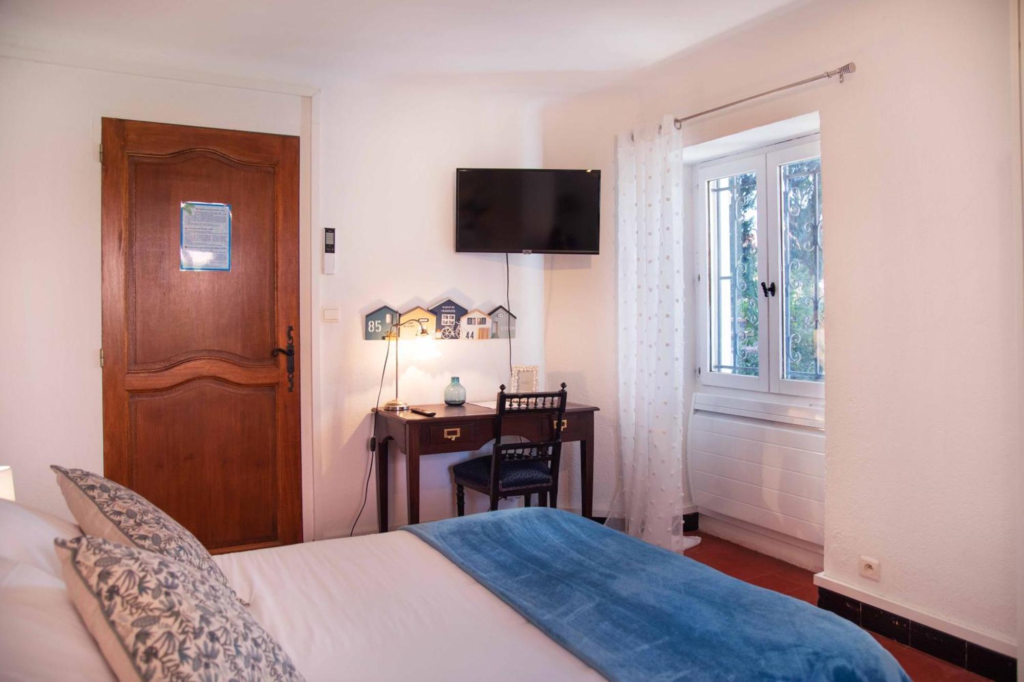 Villa Bleue - Les Pins Port Vendres Ngoại thất bức ảnh